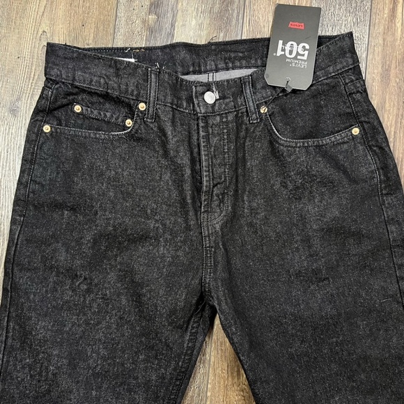 Levis 501 Denim Jeans Size 36x32 Black Button Fly Straight Leg NWT - Picture 2 of 9